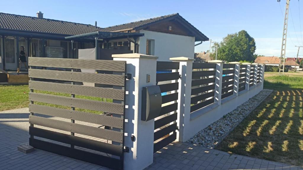 Erika Luxury House