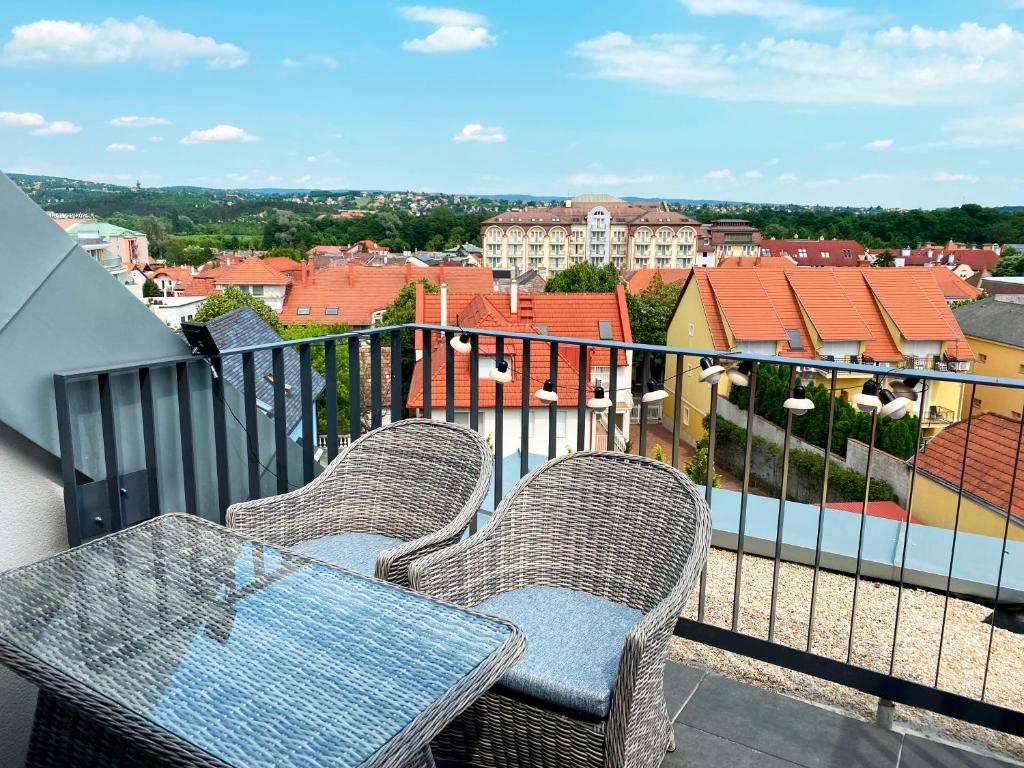 Panorama view apartment in city center