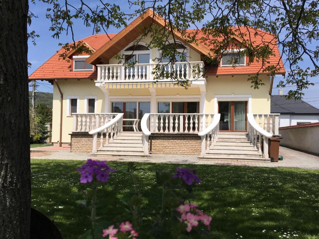 Csók Apartmanház