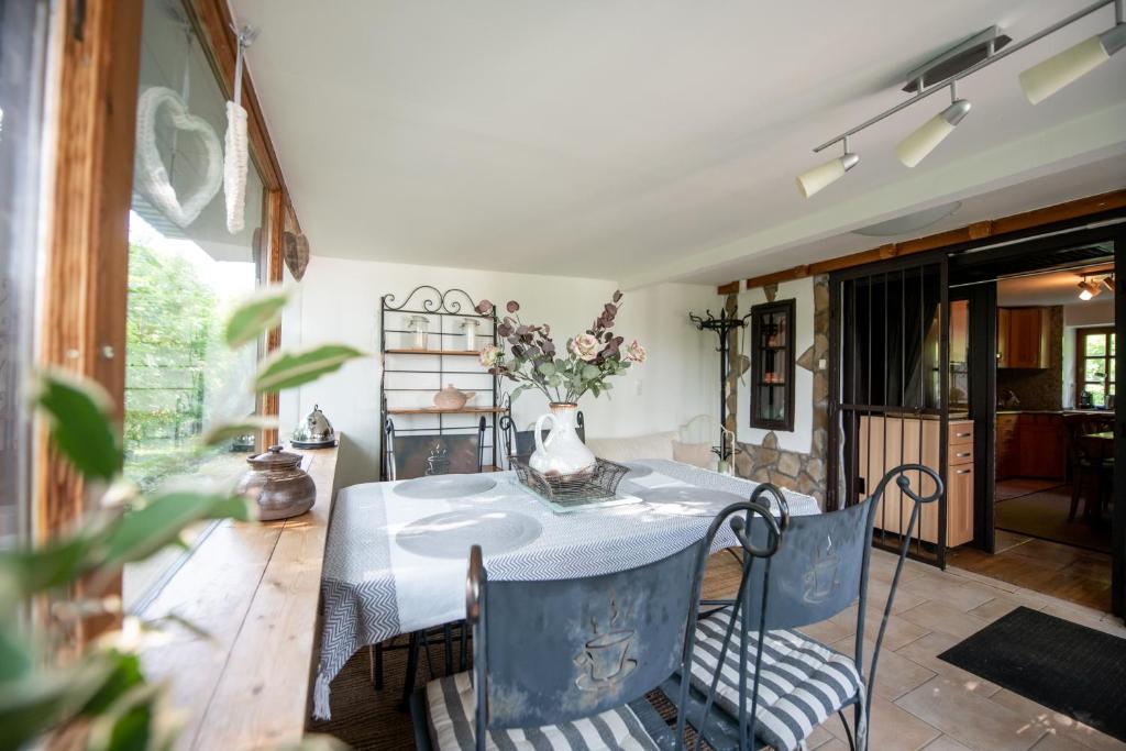 Hermann Cottage