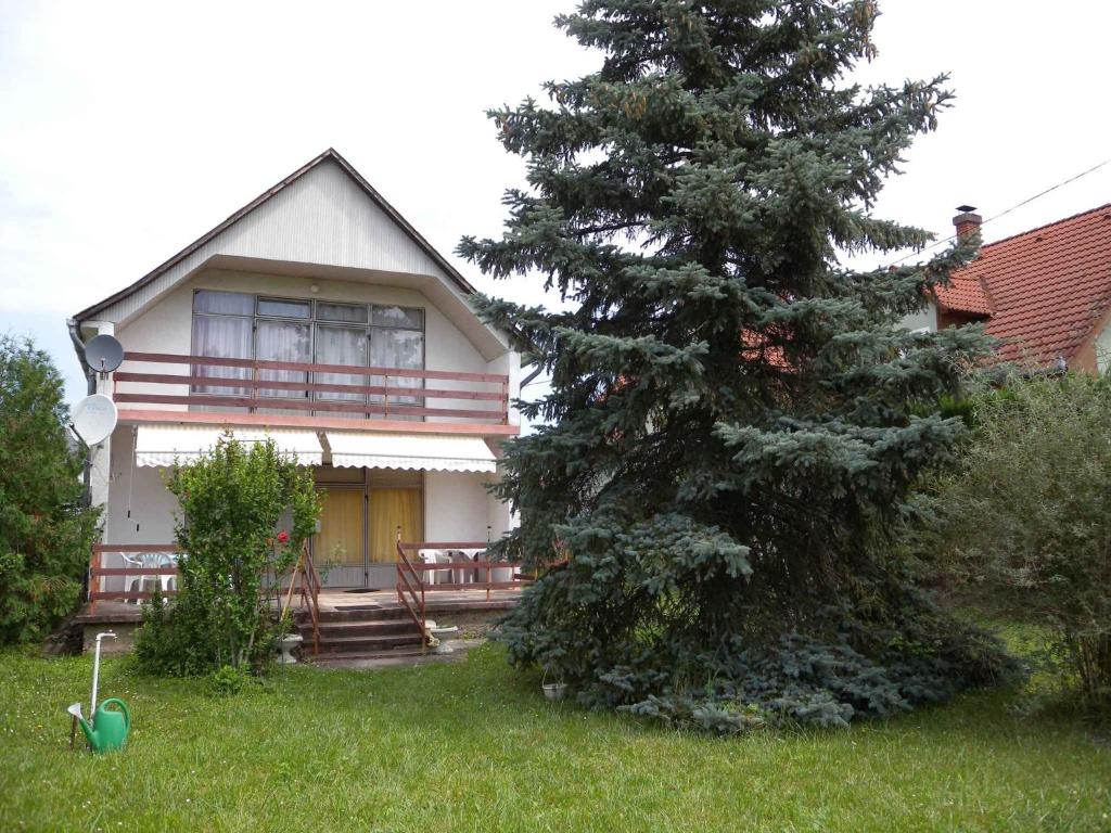 Holiday home in Keszthely/Balaton 18989
