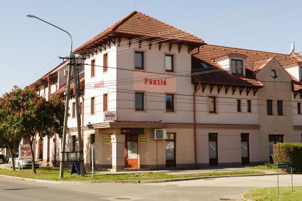 Malom Panzió