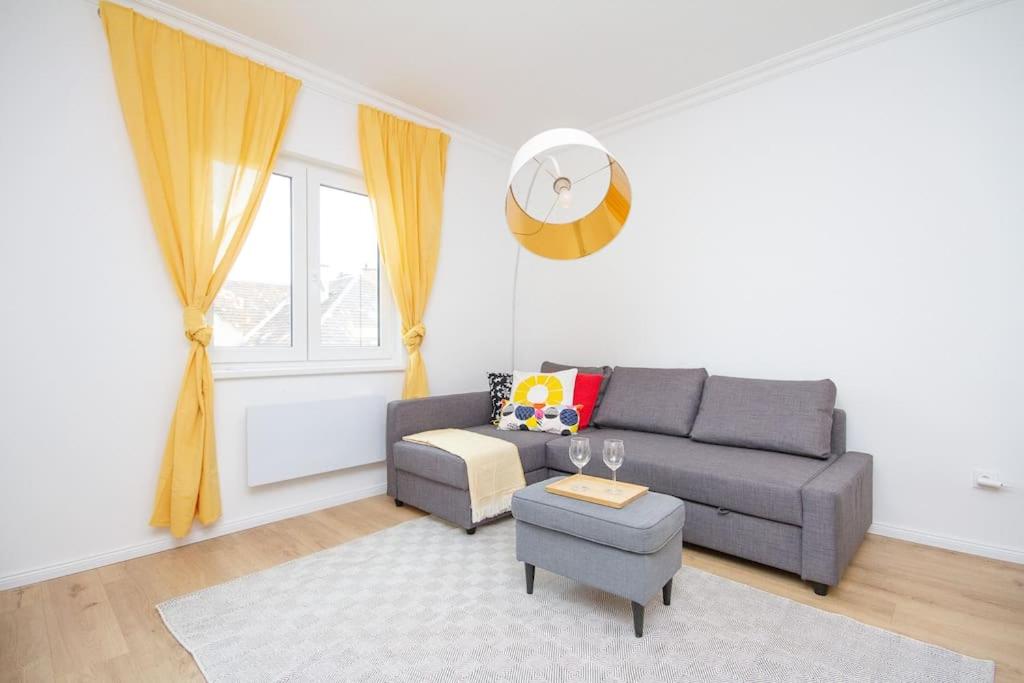 Márvány Deluxe Apartman on the Elit Buda Side by NeWave Apartments