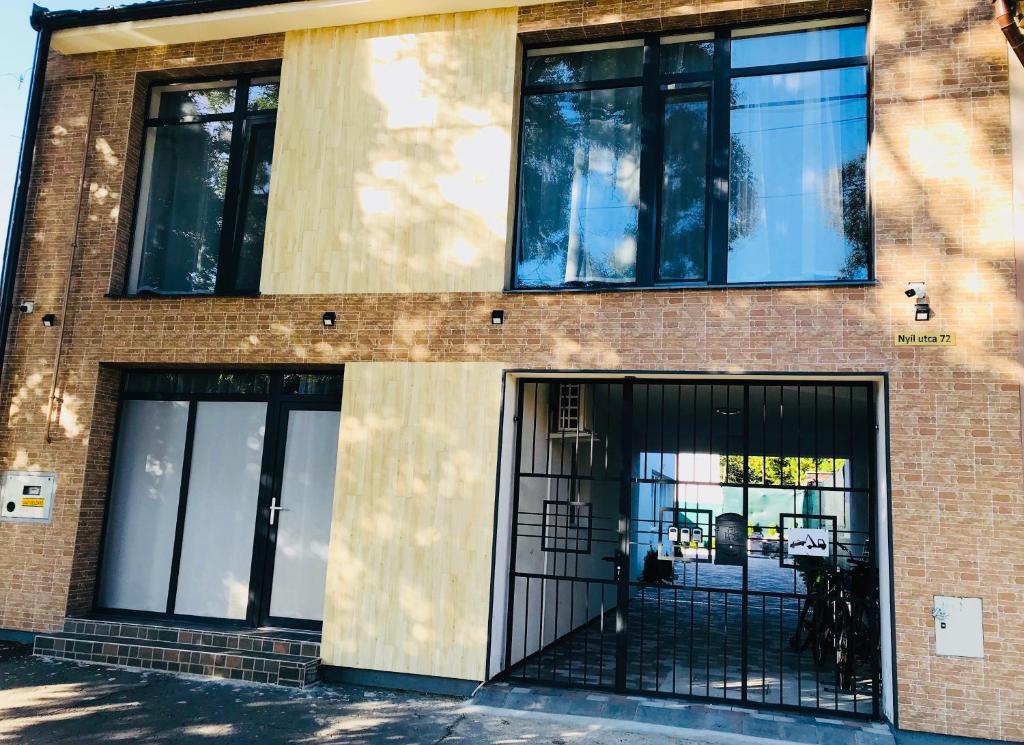 Mira apartman