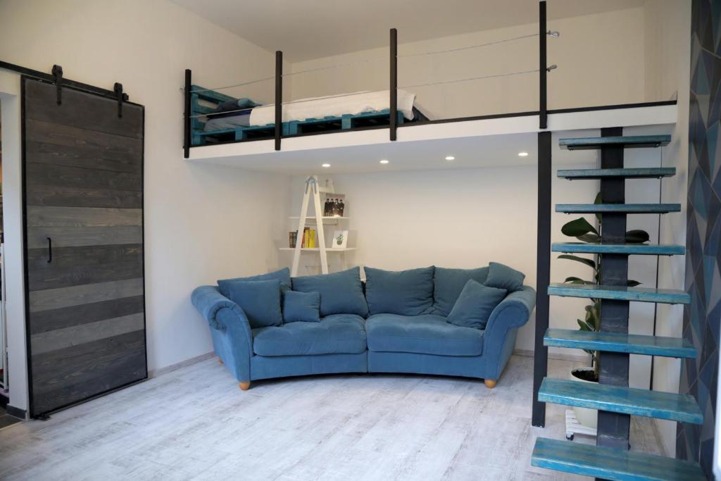 Sweety Blue Apartman near Oktogon